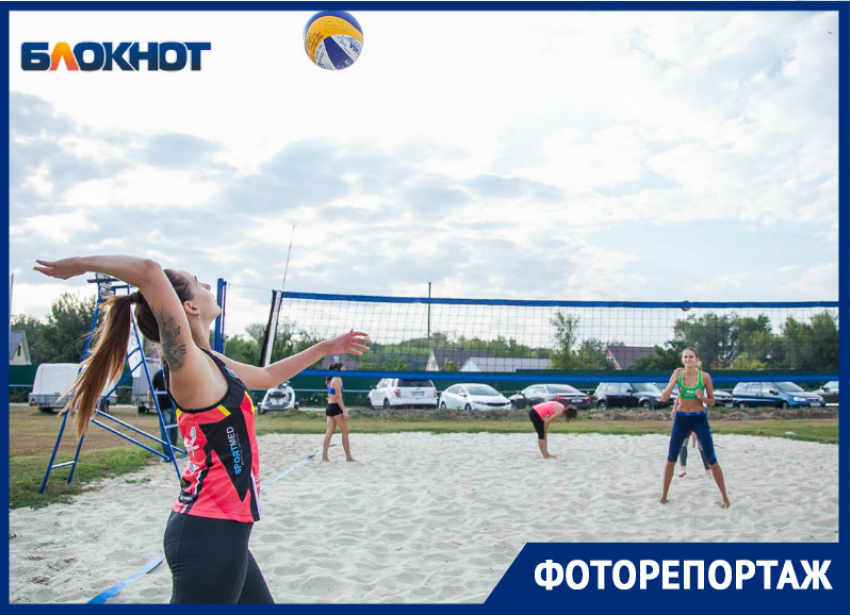 Ростовчанки разгромили волгодонское «Трио» на турнире по пляжному волейболу