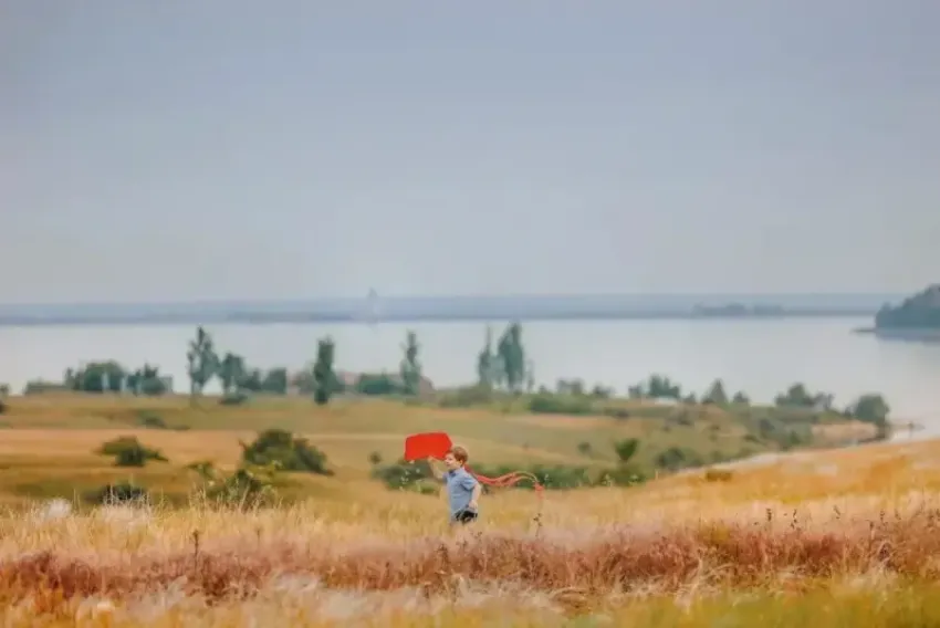 Юный патриот из Волгодонска стал финалистом Всероссийского конкурса изобразительного искусства