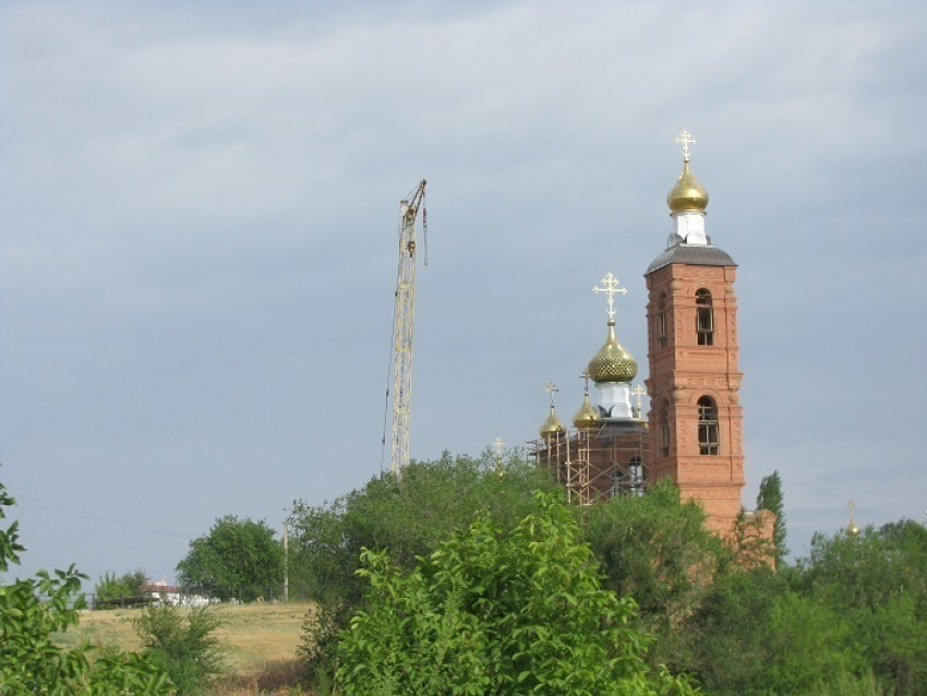 Волгодонск прежде и теперь: храм на заливе