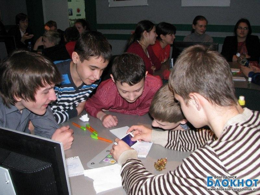Три команды из Волгодонска прошли в финал отборочных игр «Что? Где? Когда?»