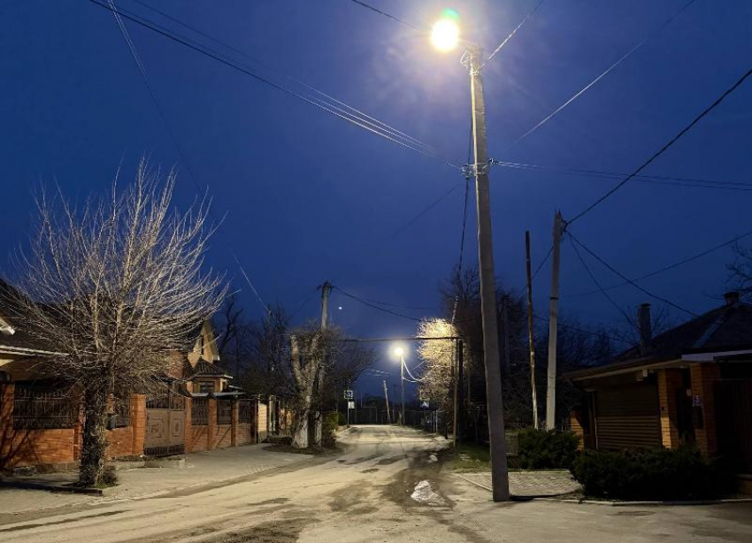 Возле лицея №1 в Цимлянске восстановили освещение