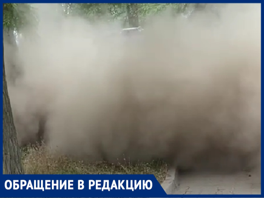 Пыльная буря из-за ремонта дороги поглотила переулок Пушкина