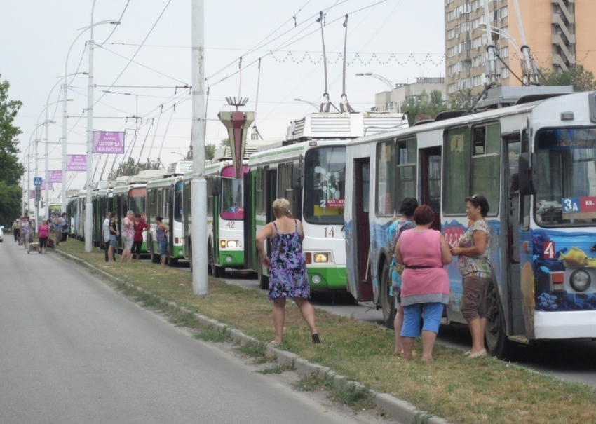 У волгодонских троллейбусов День Невезения