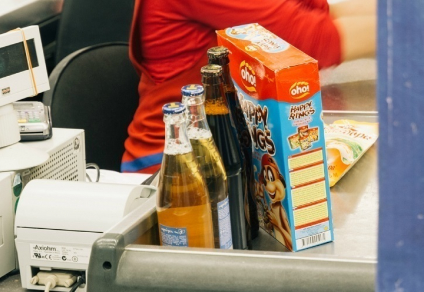 В Волгодонске закусочную ждет штраф за продажу пива подростку