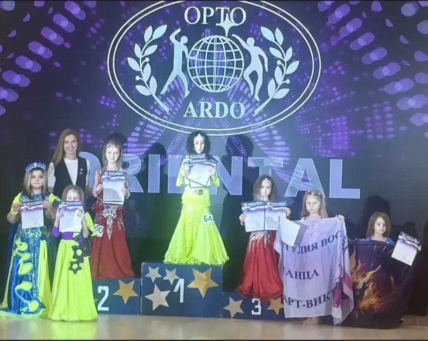 «Сияли» ярче звезд: волгодонские танцовщицы покорили Чемпионат и Первенство Ростовской области по oriental