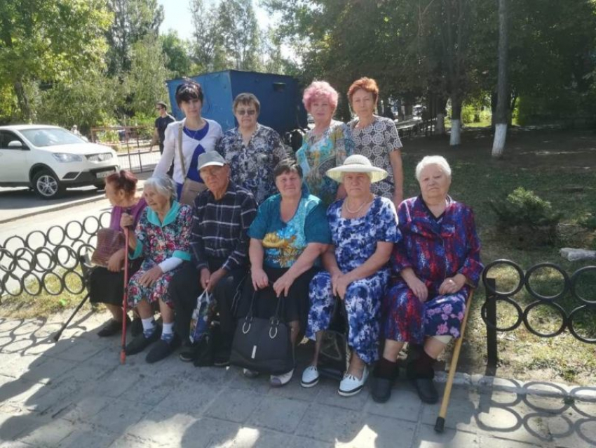 Маломобильные пенсионеры из Красного Яра были доставлены в поликлинику Волгодонска