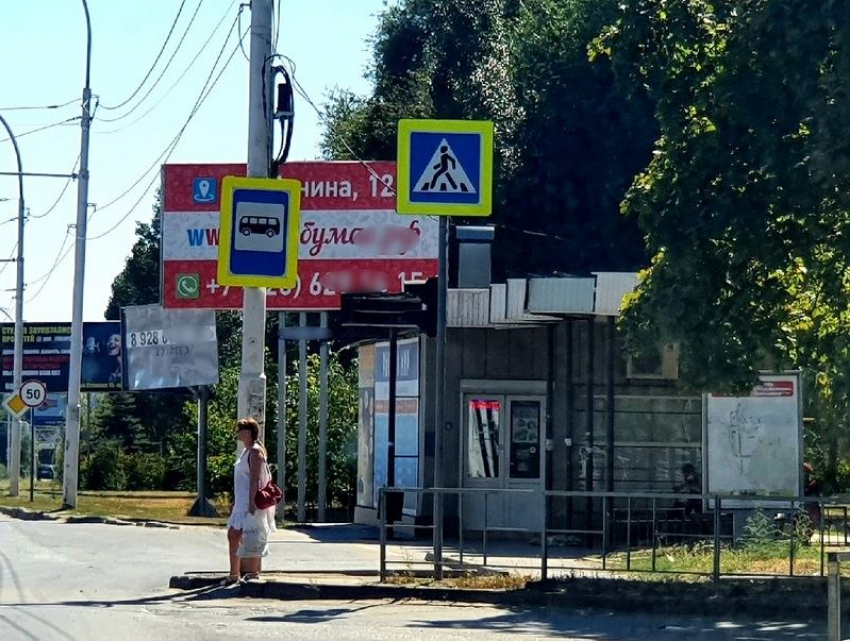 В Волгодонске снесут и установят заново все рекламные щиты в городе 