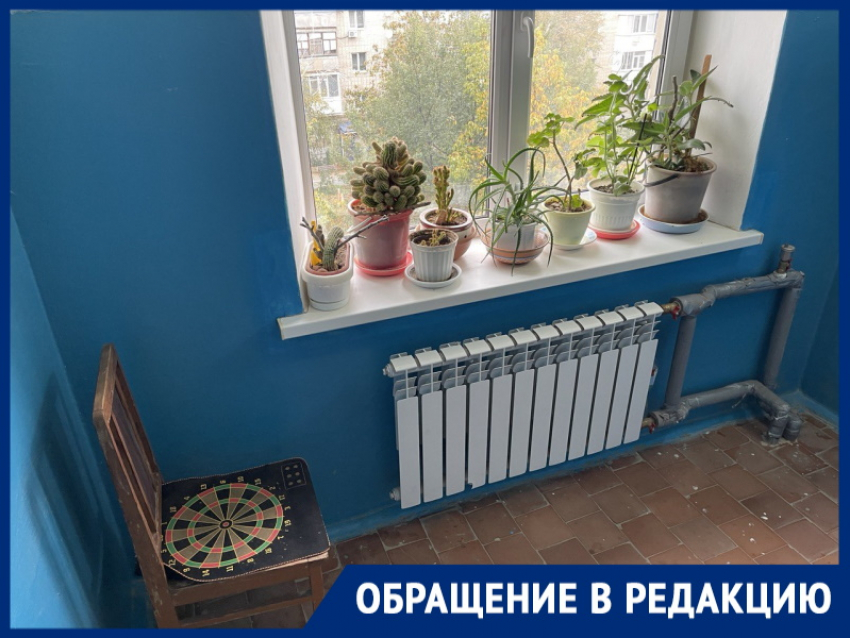 «Какова красота!»: жительница Волгодонска восхитилась убранством подъезда в пятиэтажке