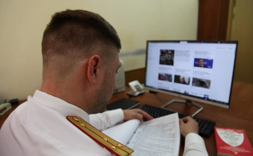 Экс-полицейский предстанет перед судом за превышение полномочий и взяточничество в Семикаракорске 