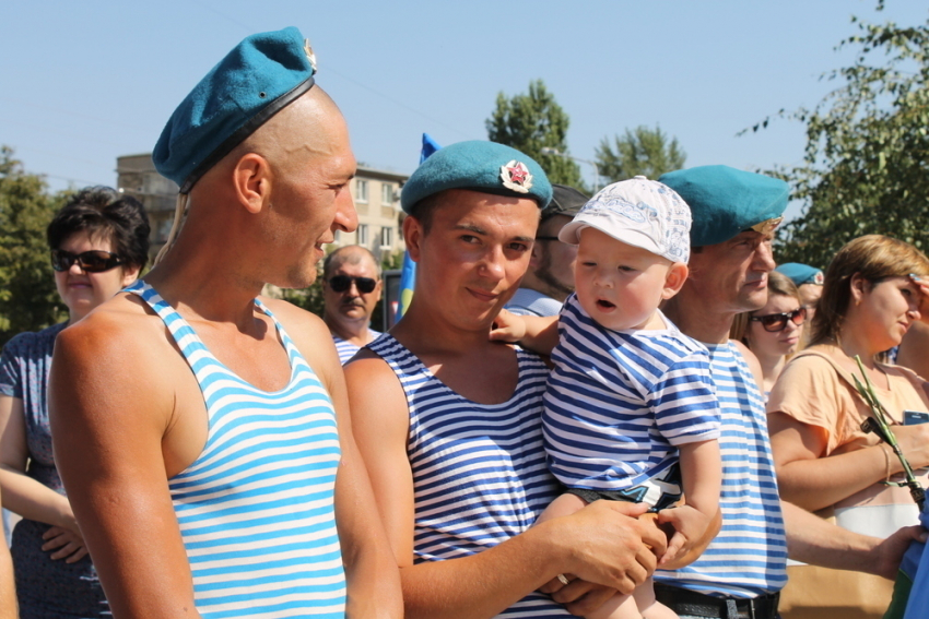 Десантники в Волгодонске планируют отметить День ВДВ по-семейному