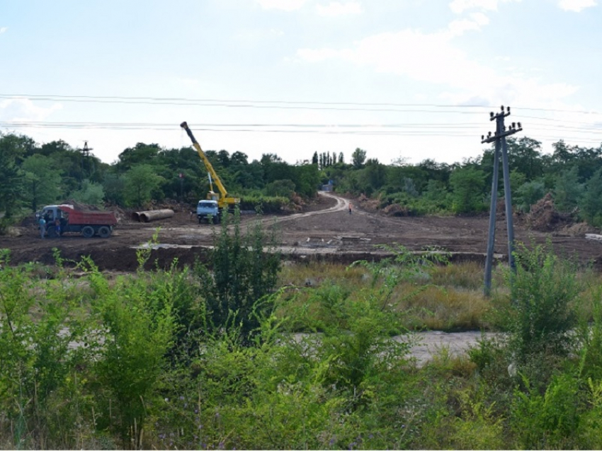 При строительстве третьего моста в Волгодонске повредили газопровод