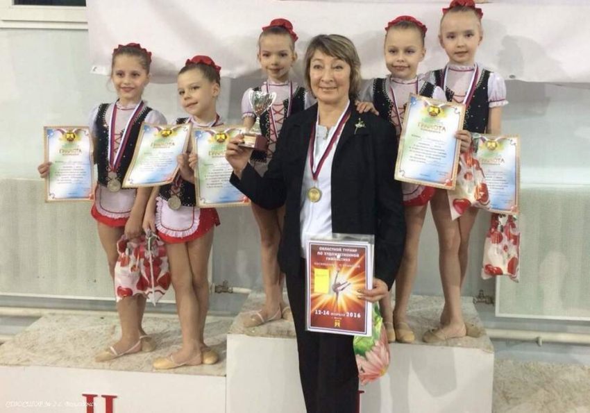 Волгодонские гимнастки успешно выступили на турнире в Шахтах