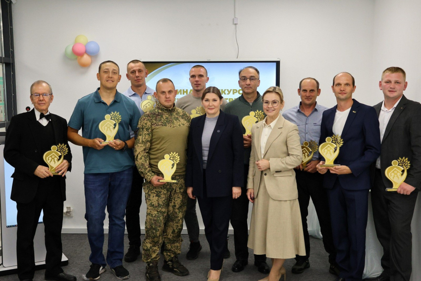 Леонид Давыдов из Волгодонского района победил в конкурсе «Отец – ответственная должность»