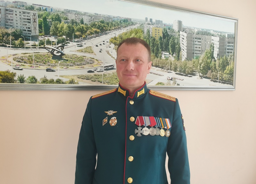 Герой СВО, кавалер Ордена Мужества и участник боев на южно-донецком направлении начал стажировку в администрации Волгодонска