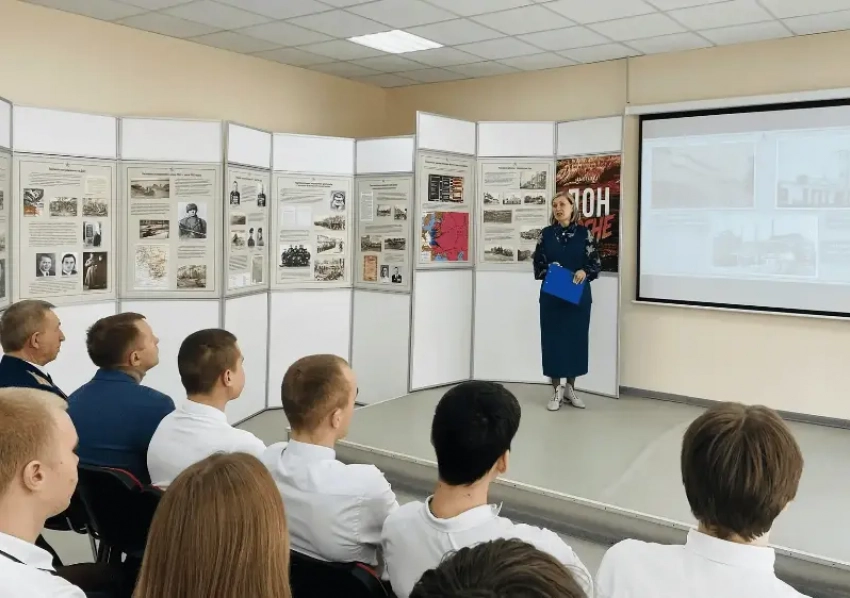 О боях и героях сражений на Дону рассказали студентам Волгодонского техникума энергетики и транспорта