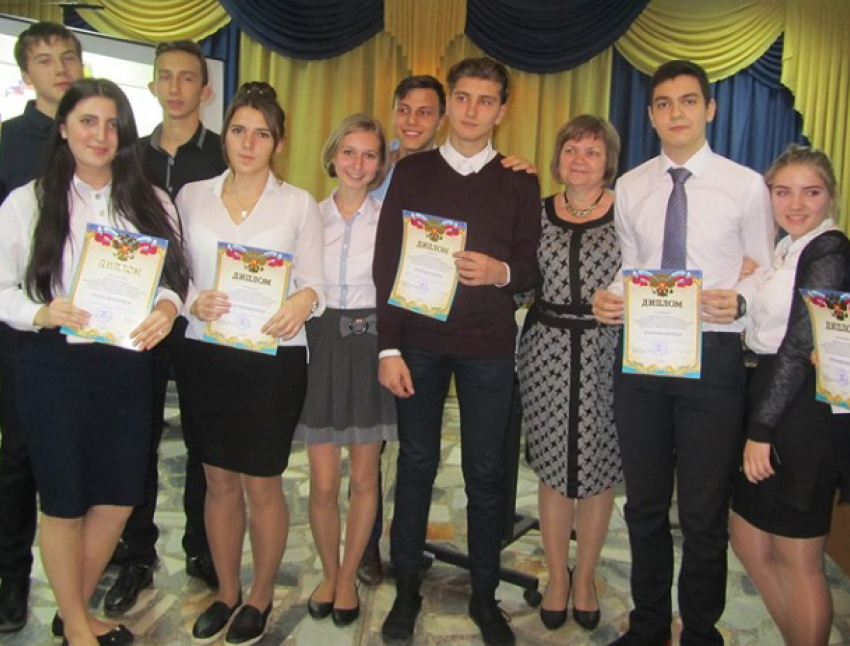 Шесть школьных команд из Волгодонска поделили призовые места конкурса работ по формированию навыков толерантности