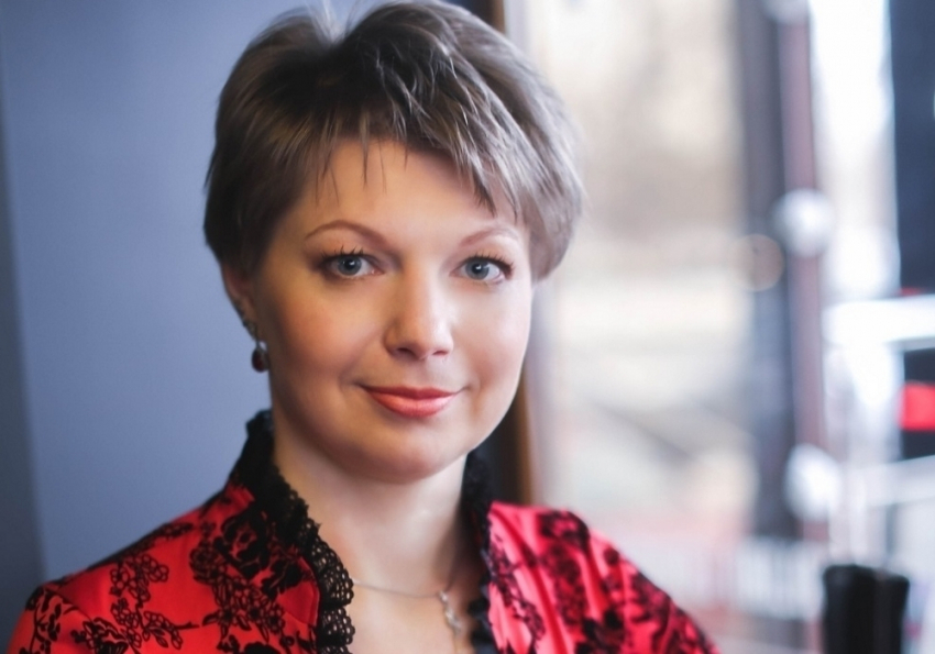 Волгодончанка Александра Яковенко получила титул «Вице-мисс энергетика-2015»
