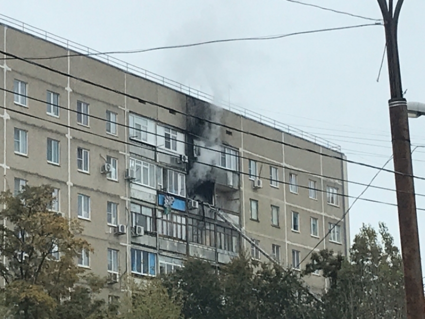 Квартира загорелась в доме на улице 30 лет Победы 