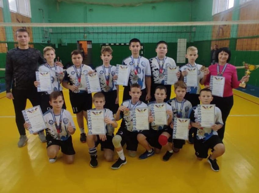 Отстаивать честь региона на Всероссийских соревнованиях предстоит юным волейболистам из Волгодонска 