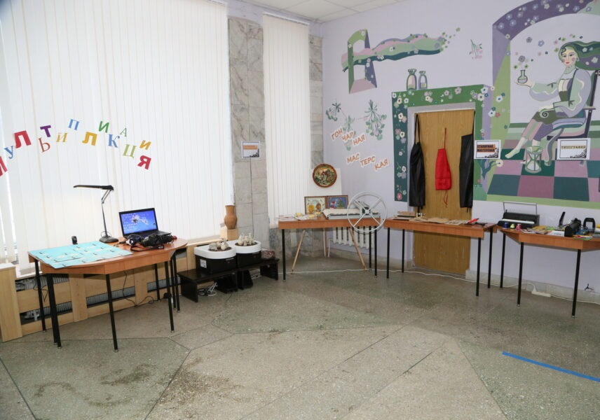 Повреждены стены и полы: центру для пенсионеров в Волгодонске необходим ремонт