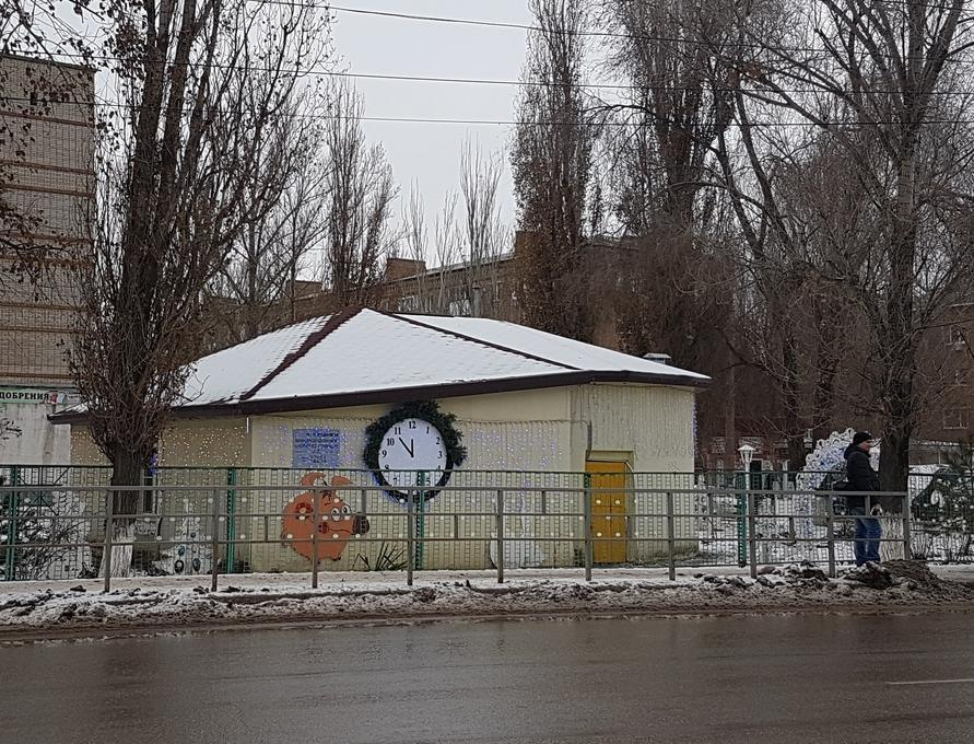 Волгодонск начали украшать к Новому году