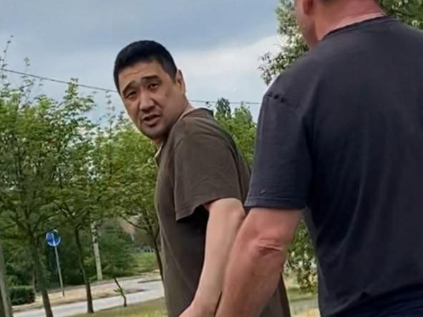 Tugilgandan keyin qizning porno fotosuratlari