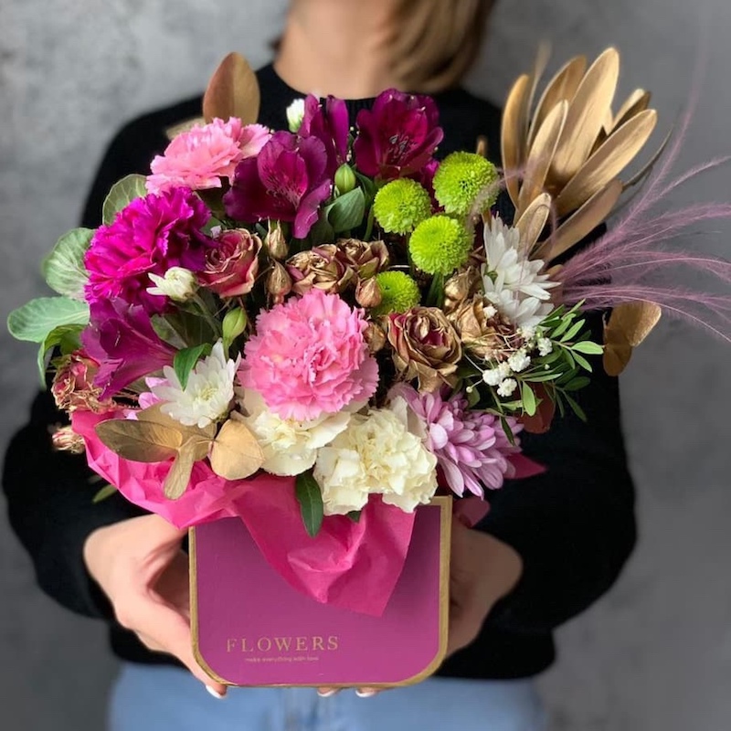 Как выбрать правильный букет на День матери рассказали в студии флористики «ЦветО'К»