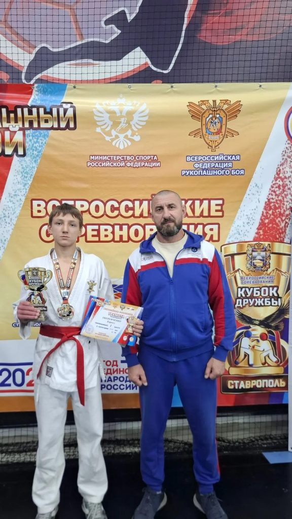 7ccc55de-9f4a-466d-bf02-85b280b49779.jpg