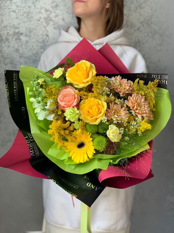 Как выбрать правильный букет на День матери рассказали в студии флористики «ЦветО'К»