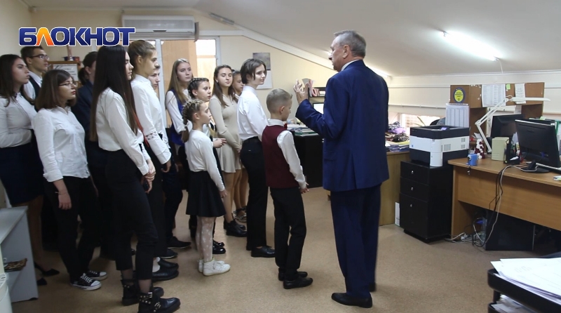15 одаренных детей из Волгодонска стали обладателями именных стипендий